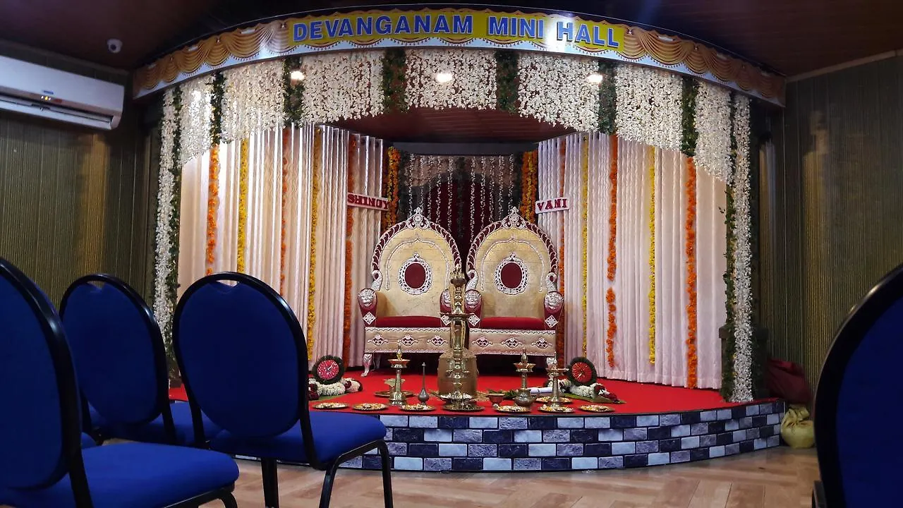 Devanganam Residency Hotel Guruvayur