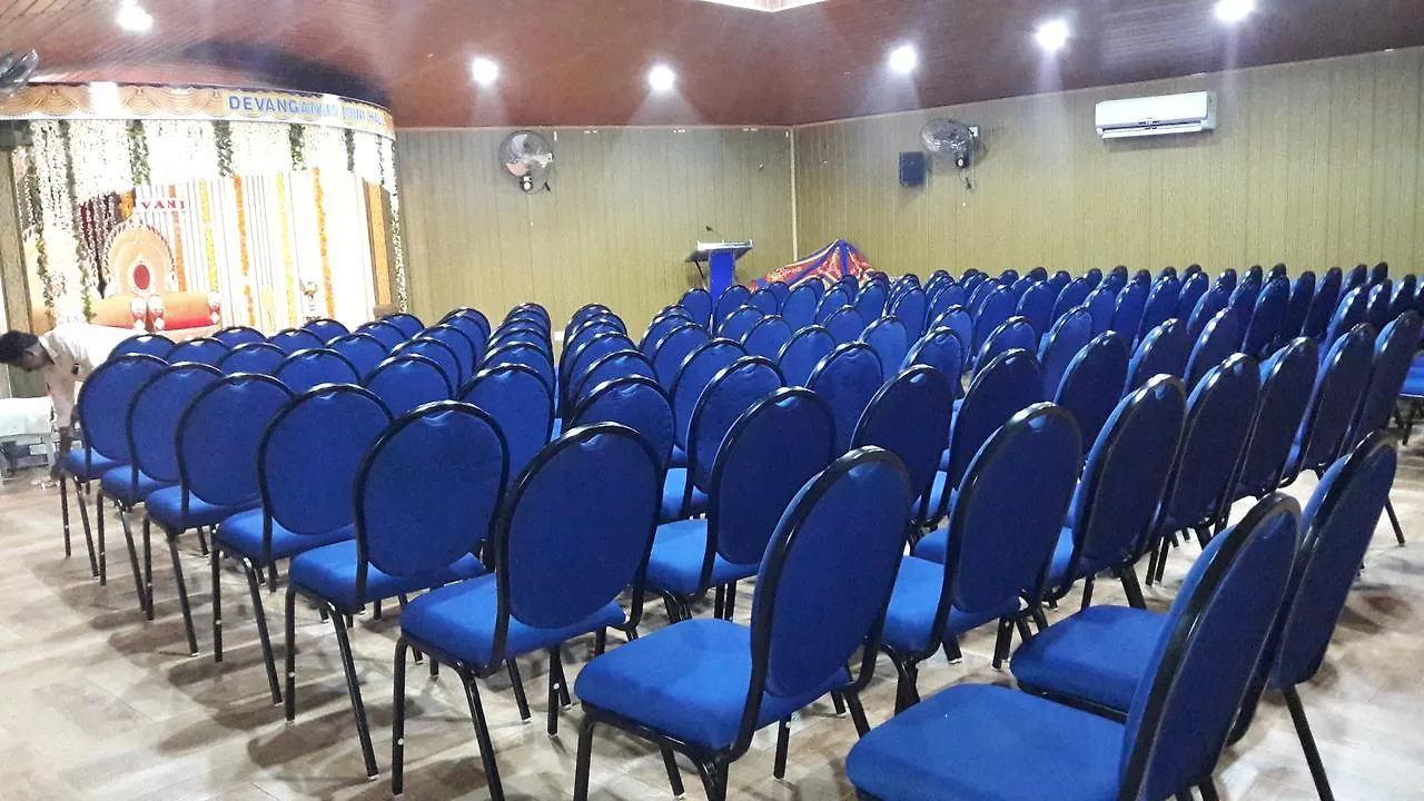 Devanganam Residency Hotel Guruvayur