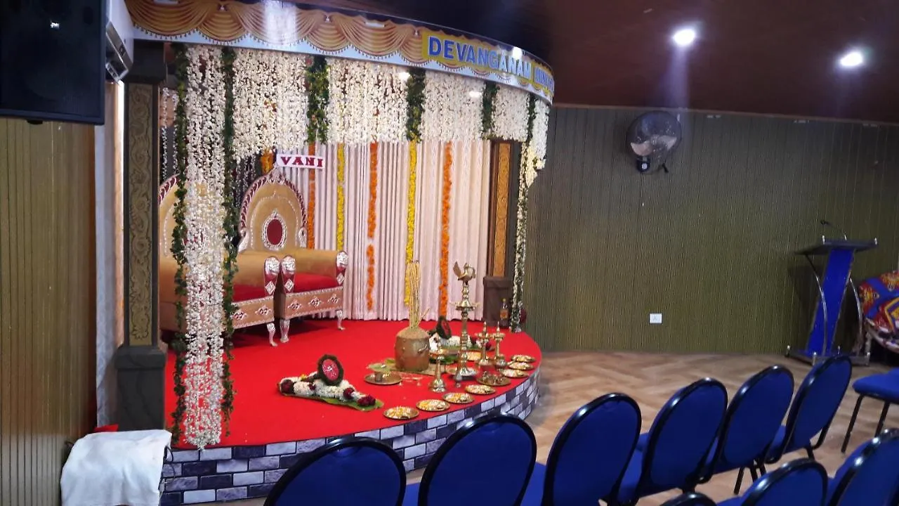Devanganam Residency Hotel Guruvāyūr India